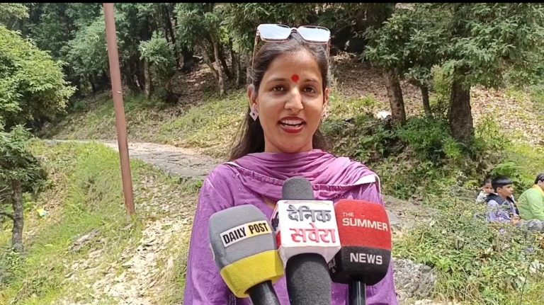 Summer Express - धूप से राहत और श्रद्धा की छांव: धर्मशाला में गुणा देवी मंदिर बना आस्था का नया केंद्र