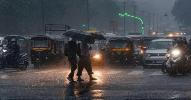 Summer Express - मॉनसून का कहर और करिश्मा: 29 राज्यों में भारी बारिश का अलर्ट, हिमाचल में बादल फटा, सूरत जलमग्न