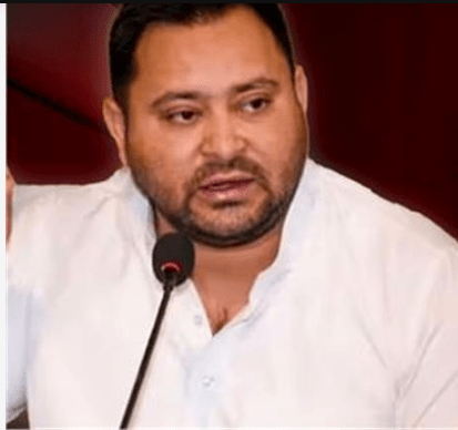 Summer Express - “20 महीने दीजिए, 20 साल की कमियों की भरपाई कर देंगे” :  तेजस्वी यादव का नीतीश सरकार पर तीखा हमला