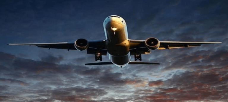 Summer Express - पश्चिम एशिया में बढ़ते तनाव का असर, UAE एयरलाइनों ने ईरान समेत कई देशों के लिए उड़ानें की रद्द