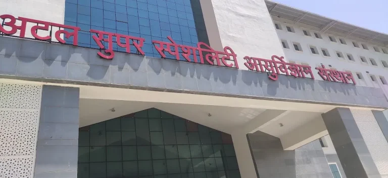 Summer Express - हिमाचल में स्वास्थ्य सेवा को नई उड़ान, चमियाणा में शुरू होगी रोबोटिक सर्जरी