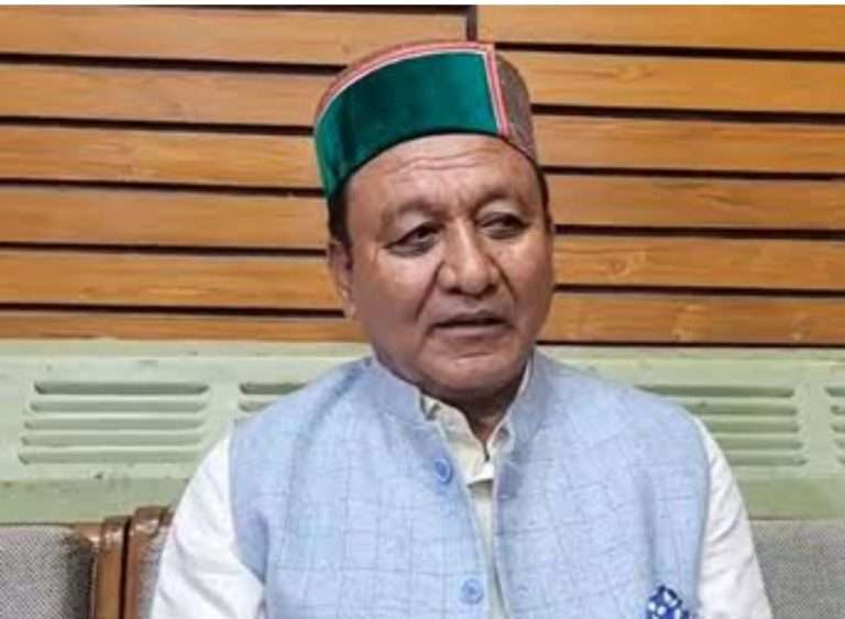 Summer Express - राजस्व मंत्री ने कंगना रनौत को दी नसीहत, बोले— अभिनय की दुनिया में ही ठीक हैं