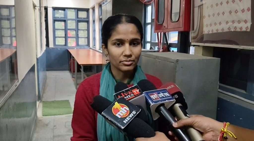 Summer Express - शिमला ITI की लापरवाही: कोर्स छोड़ चुकी छात्रा का डाटा भेजा, असली छात्रा परीक्षा से बाहर