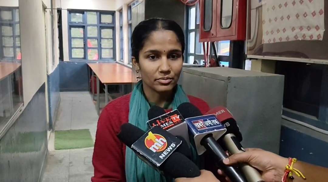 Summer Express - शिमला ITI की लापरवाही: कोर्स छोड़ चुकी छात्रा का डाटा भेजा, असली छात्रा परीक्षा से बाहर