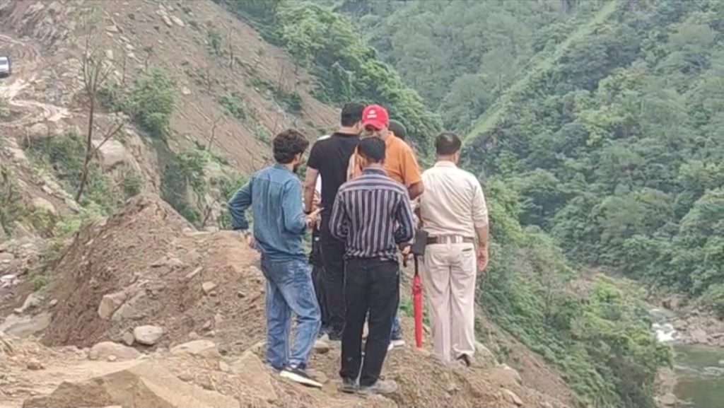 Summer Express - मसयाणा जंगल में अवैध ब्लास्टिंग और भारी डंपिंग से मचा हड़कंप, वन विभाग ने काटी डैमेज रिपोर्ट