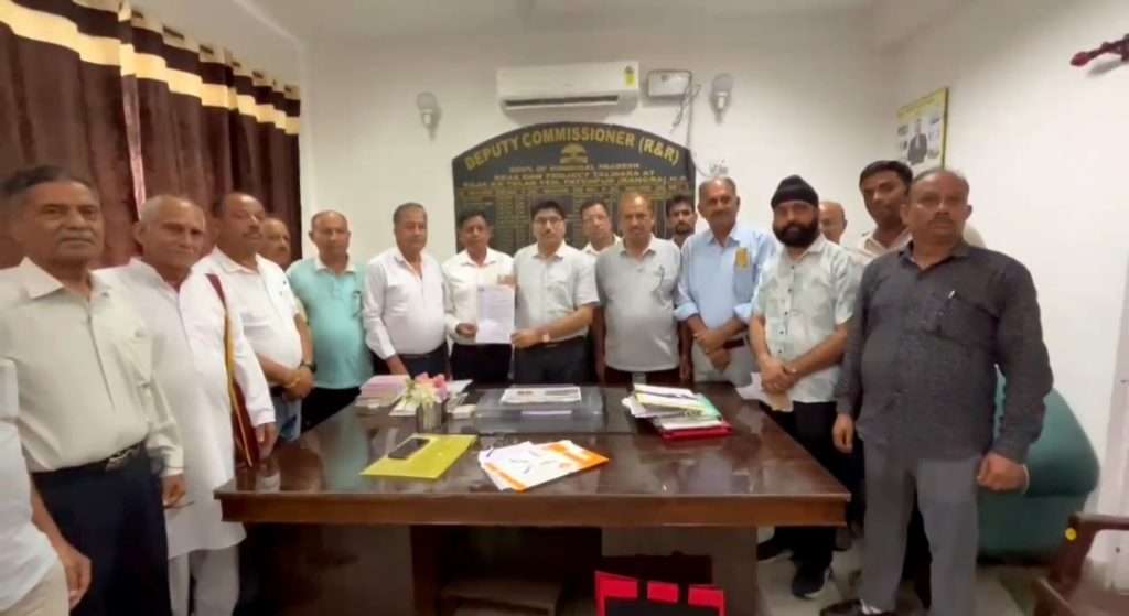 Summer Express - 50 वर्षों बाद पौंग बांध विस्थापितों को राहत की उम्मीद, 180 दिन में जमीन पर कब्ज़े की सुविधा