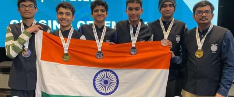 Summer Express - अंतरराष्ट्रीय गणित ओलंपियाड में भारत का दमदार प्रदर्शन..आदिश जैन ने जीता रजत पदक