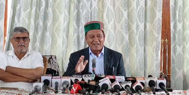 Summer Express - थुनाग कॉलेज विवाद:  जगत सिंह नेगी बोले, भाजपा ने बच्चों की सुरक्षा से किया खिलवाड़