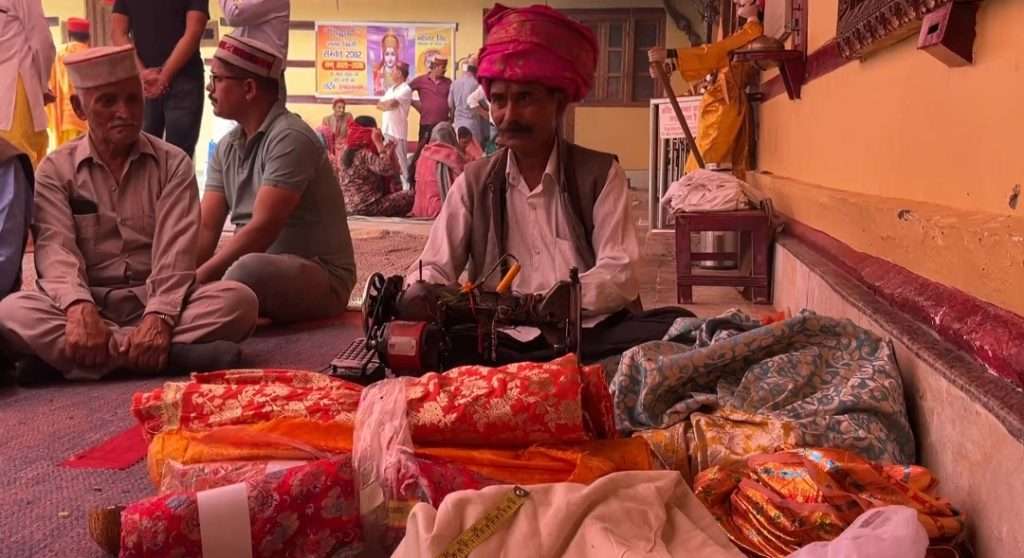 Summer Express - दशहरा उत्सव की तैयारी शुरू, 15 साल बाद भगवान रघुनाथ का रथ पहनेगा नया परिधान