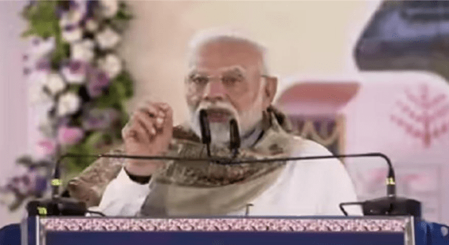 Summer Express - चंपारण में मोदी की रैली के दौरान विरोध, मचा हड़कंप