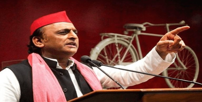 Summer Express - अखिलेश यादव का भाजपा पर हमला, बोले – भ्रष्टाचार में टूटे सभी रिकॉर्ड, स्मार्ट सिटी योजना हुई फेल