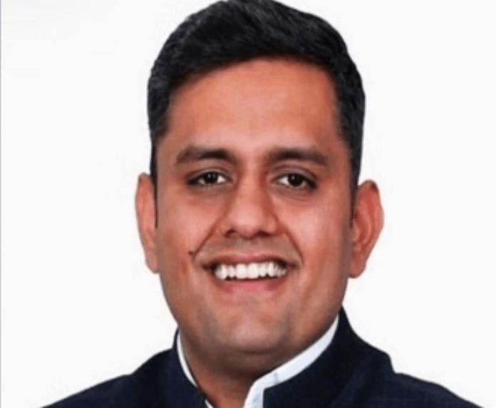 Summer Express - कांग्रेस में नई एंट्री: पूर्व मंत्री के बेटे निशित कटारिया बने युवा कांग्रेस अध्यक्ष