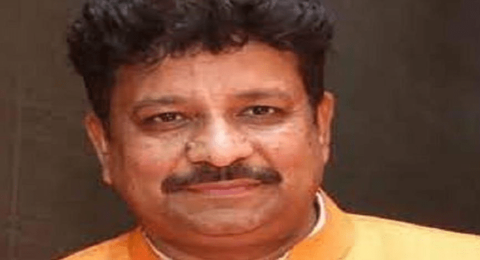 Summer Express - UK भेजने का झांसा : MLA के PA पर 5 लाख की ठगी का आरोप