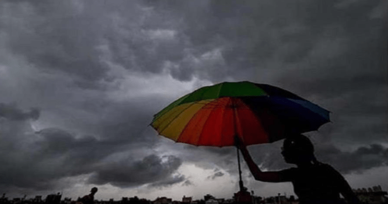 Summer Express - लुधियाना में मानसून की जोरदार एंट्री, 10 घंटे की बारिश से शहर की रफ्तार थमी, 55 साल का तापमान रिकॉर्ड टूटा
