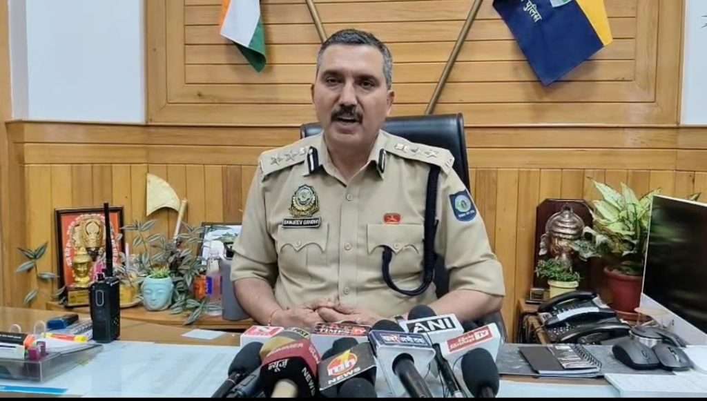 Summer Express - शिमला पुलिस की त्वरित कार्रवाई..24 घंटे में तीन छात्रों को अपहरणकर्ता से छुड़ाया
