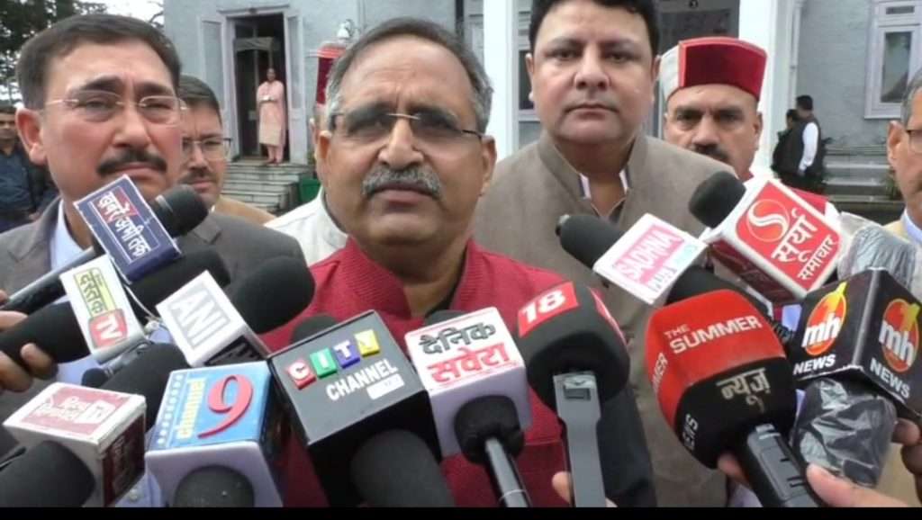 Summer Express - हिमाचल विधानसभा में सियासी घमासान – BJP का राजस्व मंत्री से सवाल न करने का ऐलान