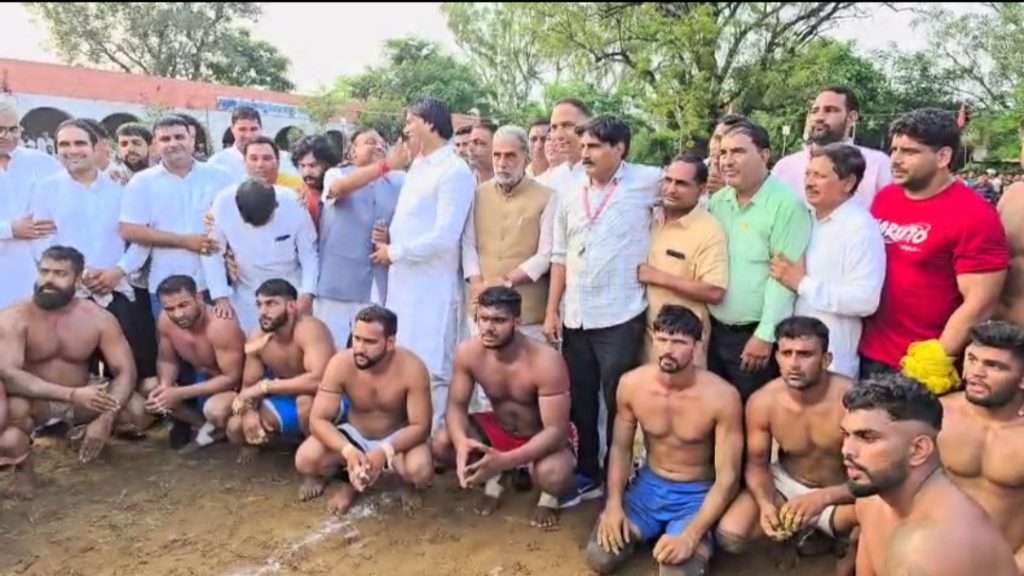 Summer Express - कबड्डी प्रतियोगिता में पहुंचे केंद्रीय मंत्री कृष्णपाल गुर्जर, कांग्रेस पर साधा निशाना 