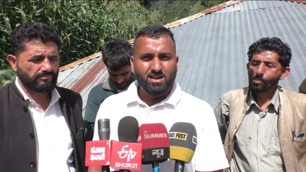 Summer Express - हिमाचल में तबाही! चम्बा में धंसी जमीन, 17 परिवार बेघर… सरकार से लगाई गुहार