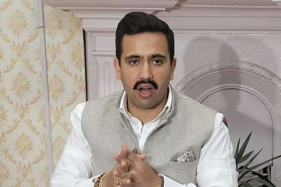 Summer Express - पीएम की राहत पर विक्रमादित्य ने जताया आभार, कहा – हिमाचल को 10 हजार करोड़ का नुकसान