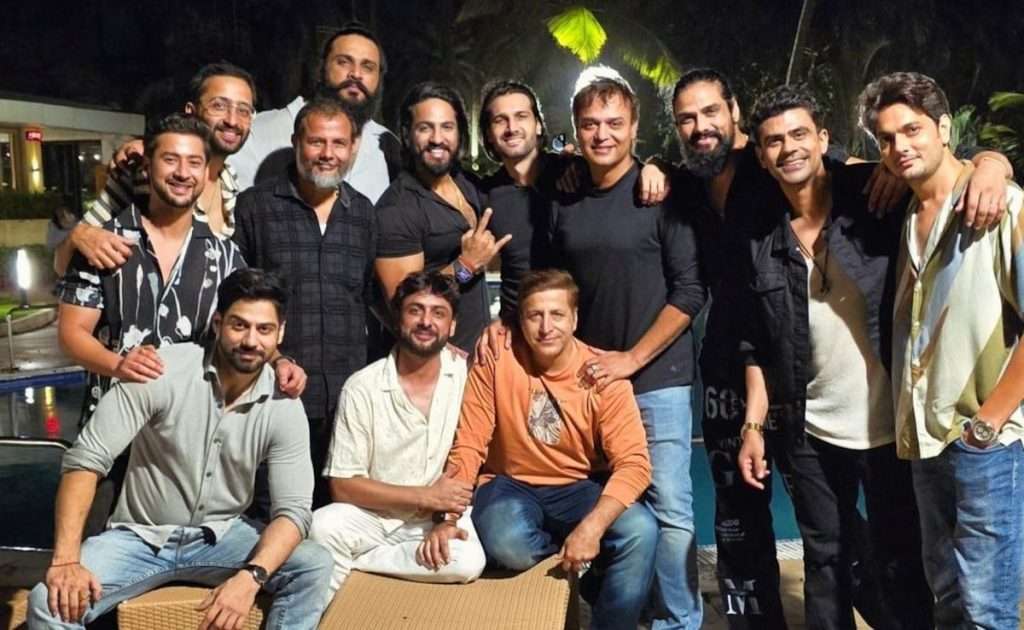 Summer Express - महाभारत” के कलाकारों का भावुक पुनर्मिलन, शो के पूरे हुए 12 साल