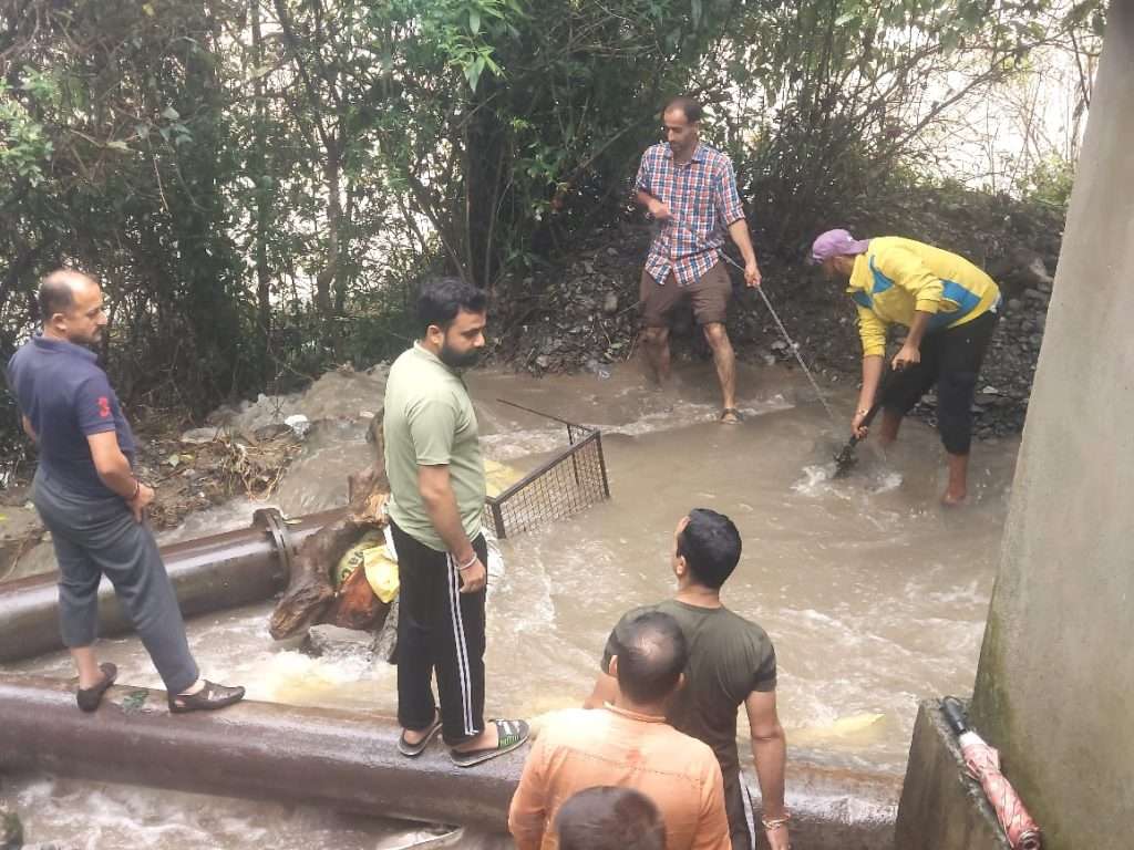 Summer Express - भारी बारिश का कहर, शिमला में गहराया पेयजल संकट