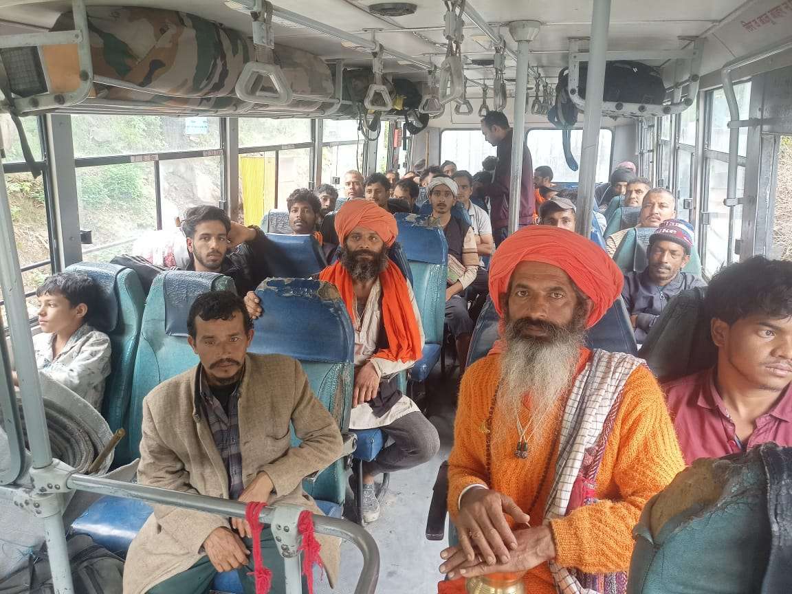 Summer Express - मणिमहेश से लौट रहे श्रद्धालुओं की सुरक्षित वापसी तेज़