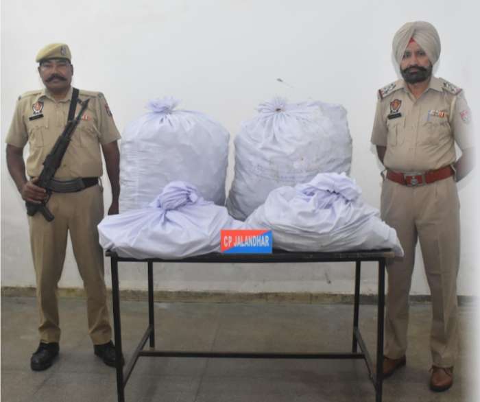 Summer Express - जालंधर पुलिस का बड़ा खुलासा : पंजाब स्तर नशीली गोलियों रैकेट पकड़ा