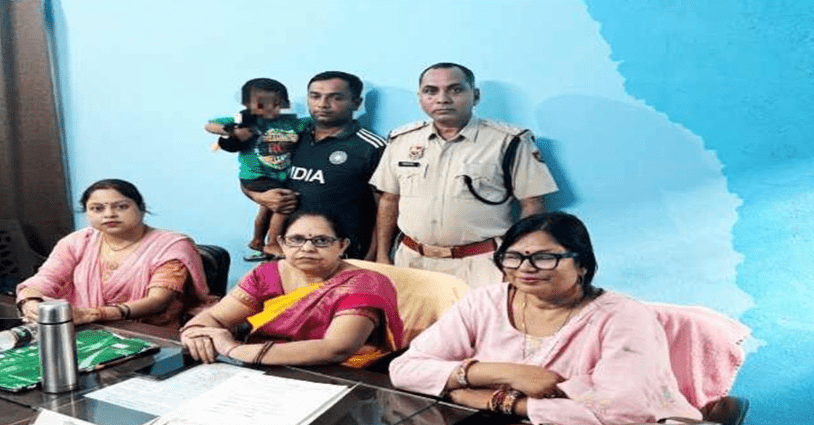 Summer Express - रेलवे पुलिस की तत्परता: बच्ची को मिनटों में बचाया