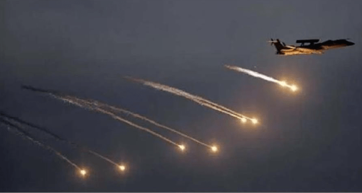 Summer Express - पाकिस्तानी JF-17 विमानों ने अपने ही देश पर गिराए बम