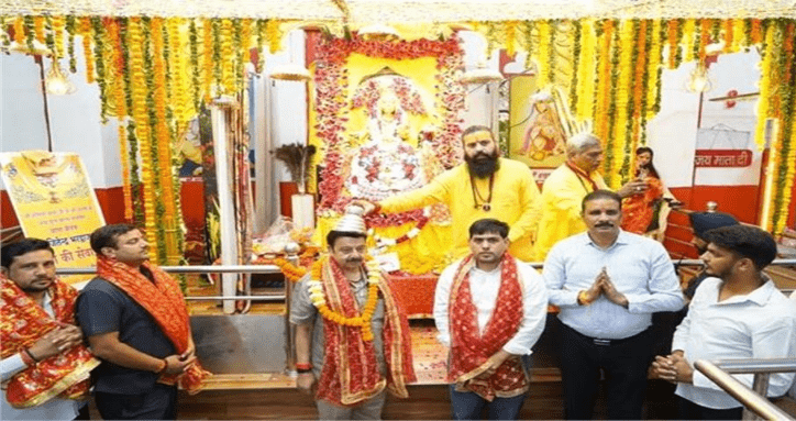 Summer Express - शीतला माता मंदिर पहुंचे राव नरबीर, नवरात्रि पर मांगी समृद्धि