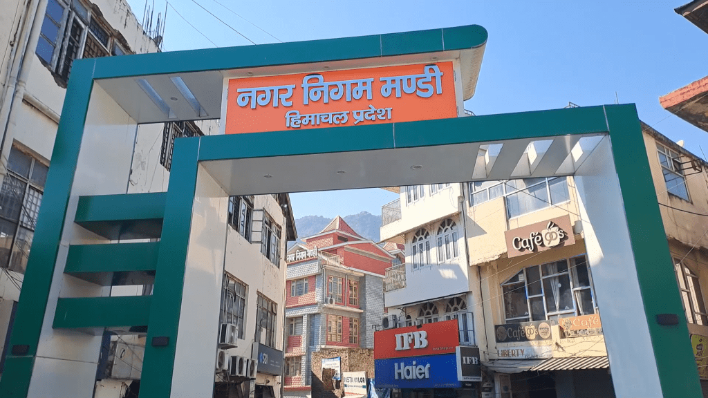 Summer Express - 100 भूमिहीनों को मिलेगा अपना घर, निगम तलाश रहा जमीन