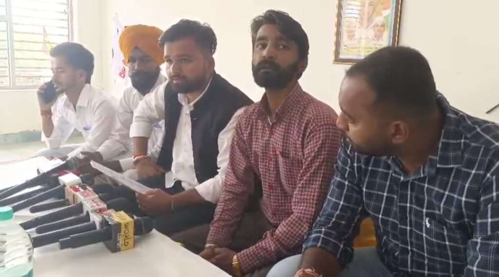 Summer Express - कुरुक्षेत्र विश्वविद्यालय में ASAP संगठन का हल्ला बोल — री-इवैल्यूएशन में देरी और फीस वृद्धि पर भड़के छात्र