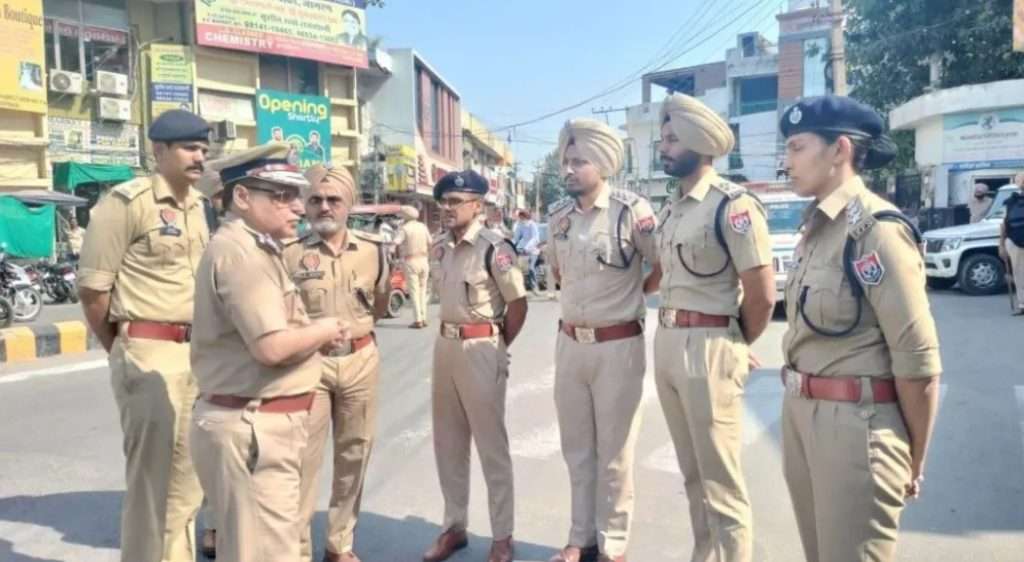 Summer Express - मोगा में दीपावली सुरक्षा के पुख्ता इंतजाम, पुलिस और स्वास्थ्य अलर्ट