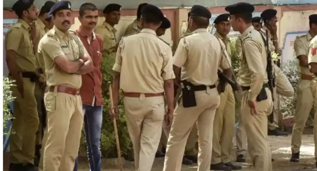 Summer Express - दीपावली पर दहशत: करनाल में बदमाशों ने परिवार पर किया हमला