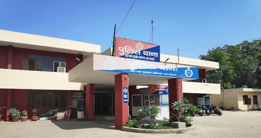 Summer Express - शराब के नशे में कार चालक ने पुलिसकर्मी को मारी टक्कर