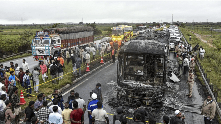 Summer Express - आंध्र प्रदेश बस आग हादसे का रहस्य आखिर आया सामने