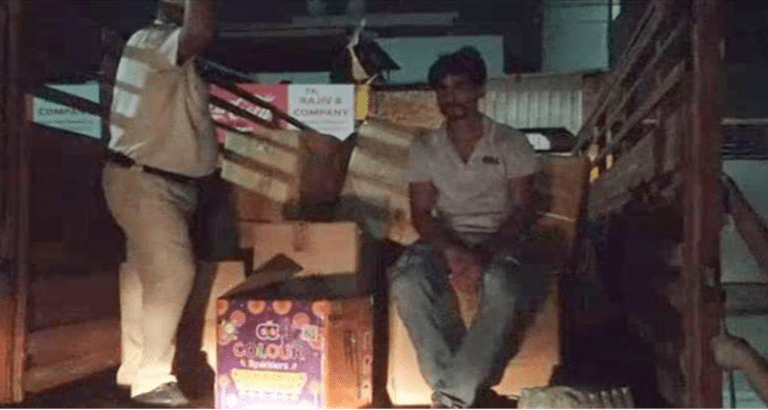 Summer Express - रेवाड़ी पुलिस ने अवैध पटाखों का भंडाफोड़, लाखों के माल जब्त