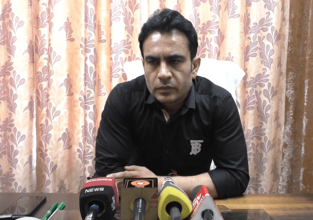 Summer Express - चंबा में घास काटते समय स्क्रब टायफस से रहें सावधान