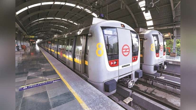 Summer Express - दिल्ली में मेट्रो स्टेशनों का नामकरण बदला, यात्री सुविधा पर जोर