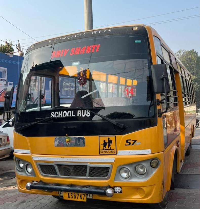 Summer Express - जालंधर-पठानकोट NH पर स्कूल बस से टक्कर, छात्रा की दर्दनाक मौत