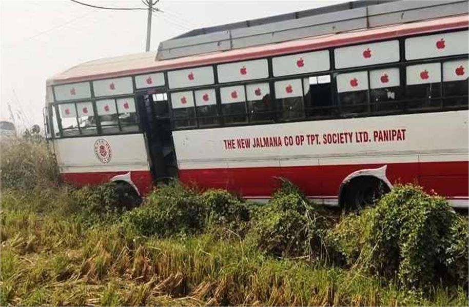 Summer Express - हरियाणा हादसा: पानीपत में प्राइवेट बस पलटी, मचा हड़कंप