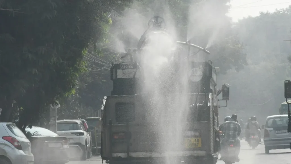 Summer Express - बहादुरगढ़ में प्रदूषण संकट गहराया, AQI गंभीर श्रेणी में पहुंचा