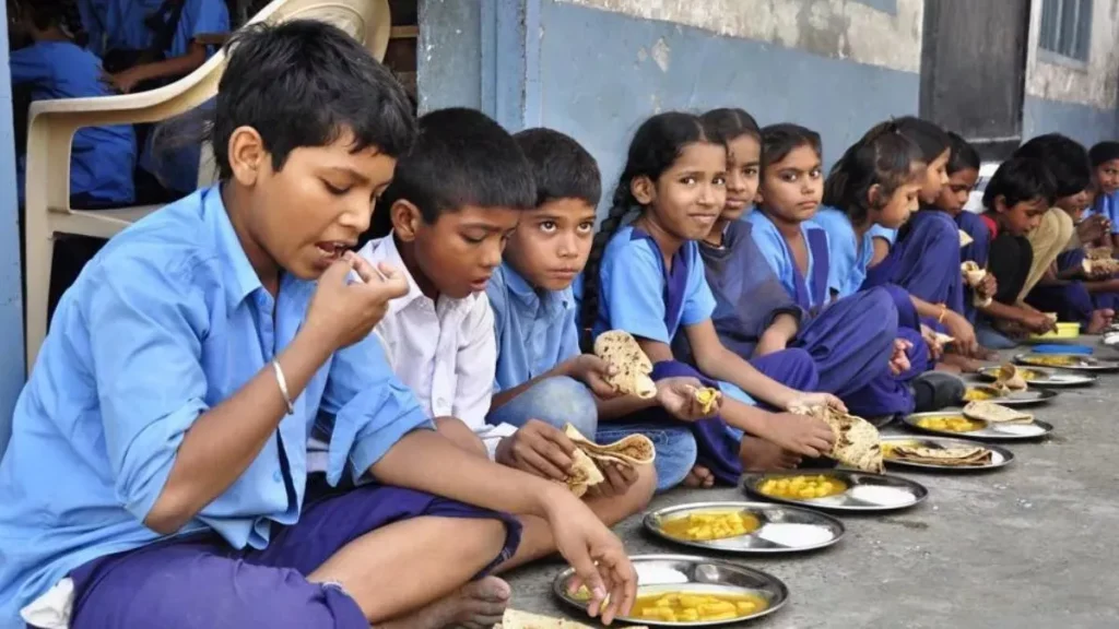 Summer Express - हरियाणा मिड डे मील में बड़ा बदलाव, अब HAICL सप्लाई करेगा राशन