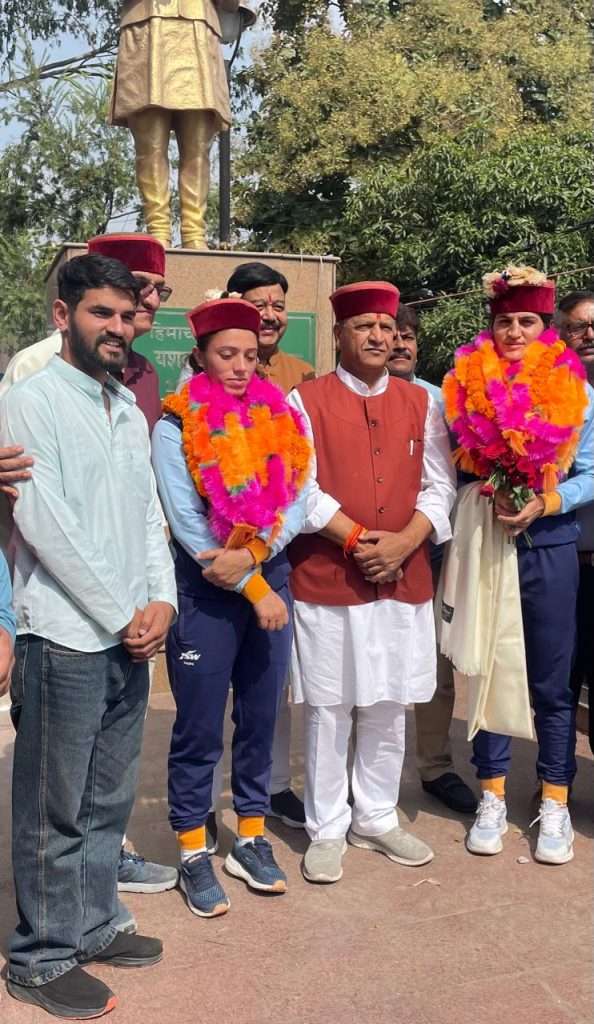 Summer Express - भारतीय महिला कबड्डी टीम ने रचा इतिहास, हिमाचल की बेटियों ने दिलाया वर्ल्ड कप—डॉ. राजीव बिंदल ने दी बधाई
