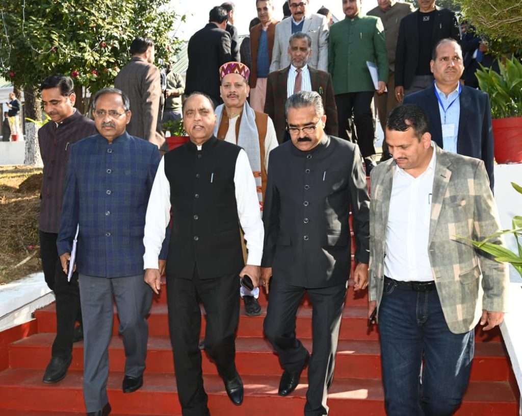 Summer Express - विधानसभा सदन में गूंजा पंचायती राज चुनाव का मुद्दा, विपक्ष ने सरकार पर लगाए गंभीर आरोप