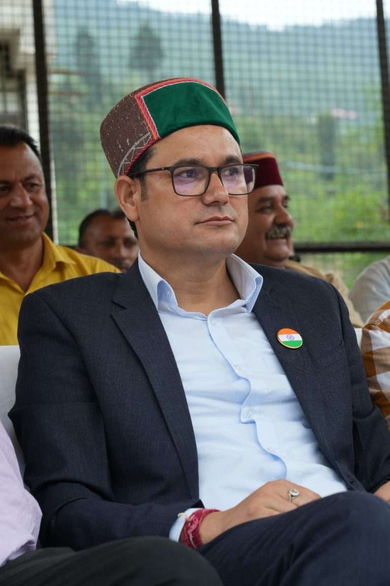 Summer Express - झडग में 54 वर्षों बाद होने वाले शांत महायज्ञ के लिए प्रशासन तैयार, श्रद्धालुओं से सहयोग की अपील