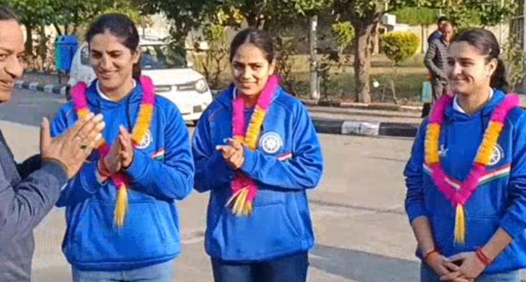 Summer Express - धर्मशाला में महिला कबड्डी वर्ल्ड कप चैंपियंस का स्वागत..साझा किए जीत के किस्से
