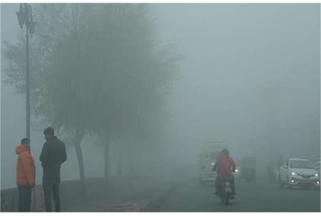Summer Express - पंजाब में तापमान गिरा, ठंड बढ़ी, बारिश की संभावना कम