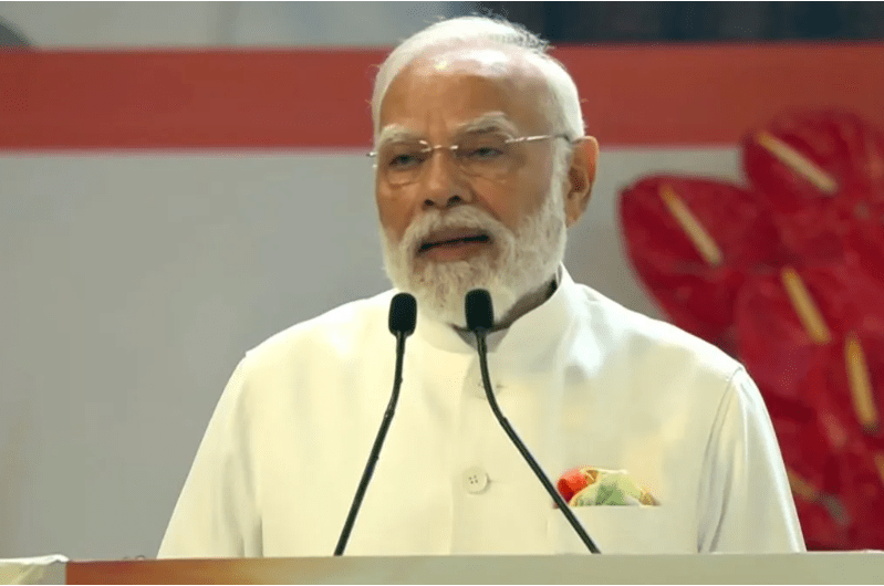 Summer Express - ‘वंदे मातरम’ के 150 वर्ष पूर्ण, पीएम मोदी ने जारी किया सिक्का