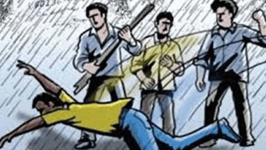 Summer Express - करनाल में सड़क पर युवक पर हमला, डंडों और गंडासियों से की पिटाई